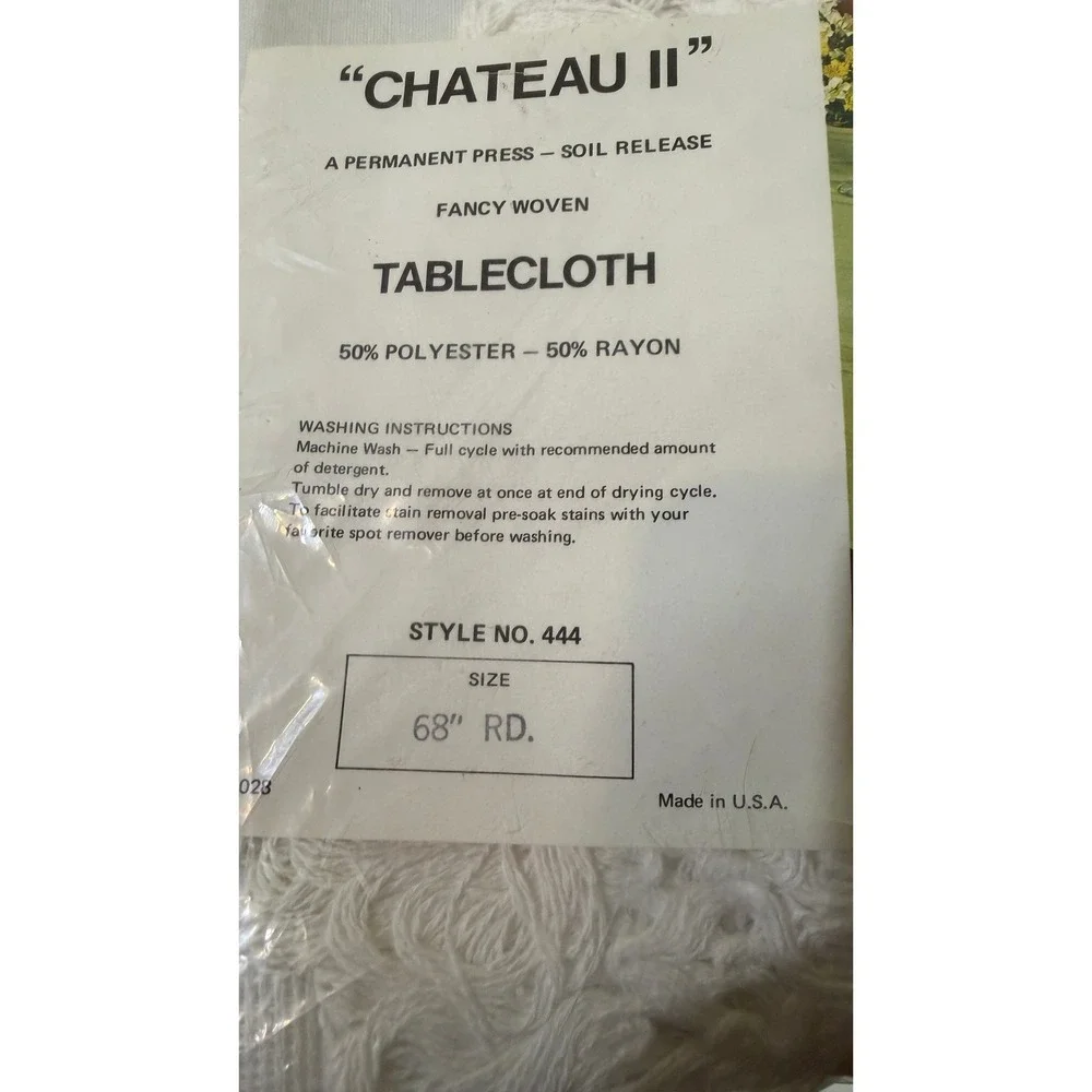 Vintage Chateau II White Round Lace Trim Tablecloth 68 Inch Woven Style 444